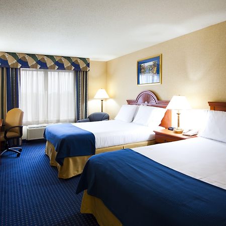 Holiday Inn Express Syracuse Airport By Ihg North Syracuse Εξωτερικό φωτογραφία