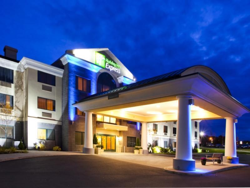 Holiday Inn Express Syracuse Airport By Ihg North Syracuse Εξωτερικό φωτογραφία