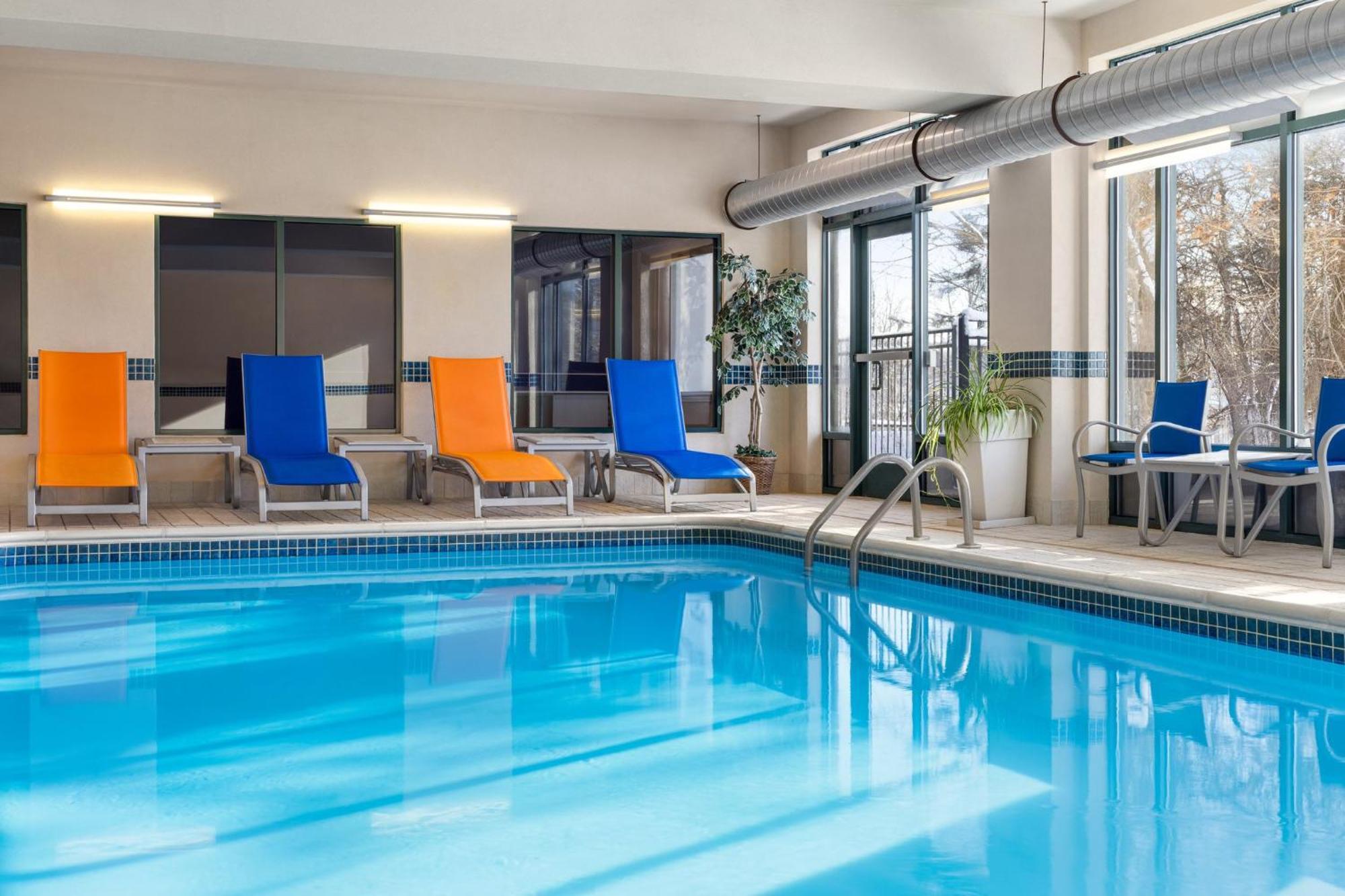 Holiday Inn Express Syracuse Airport By Ihg North Syracuse Εξωτερικό φωτογραφία